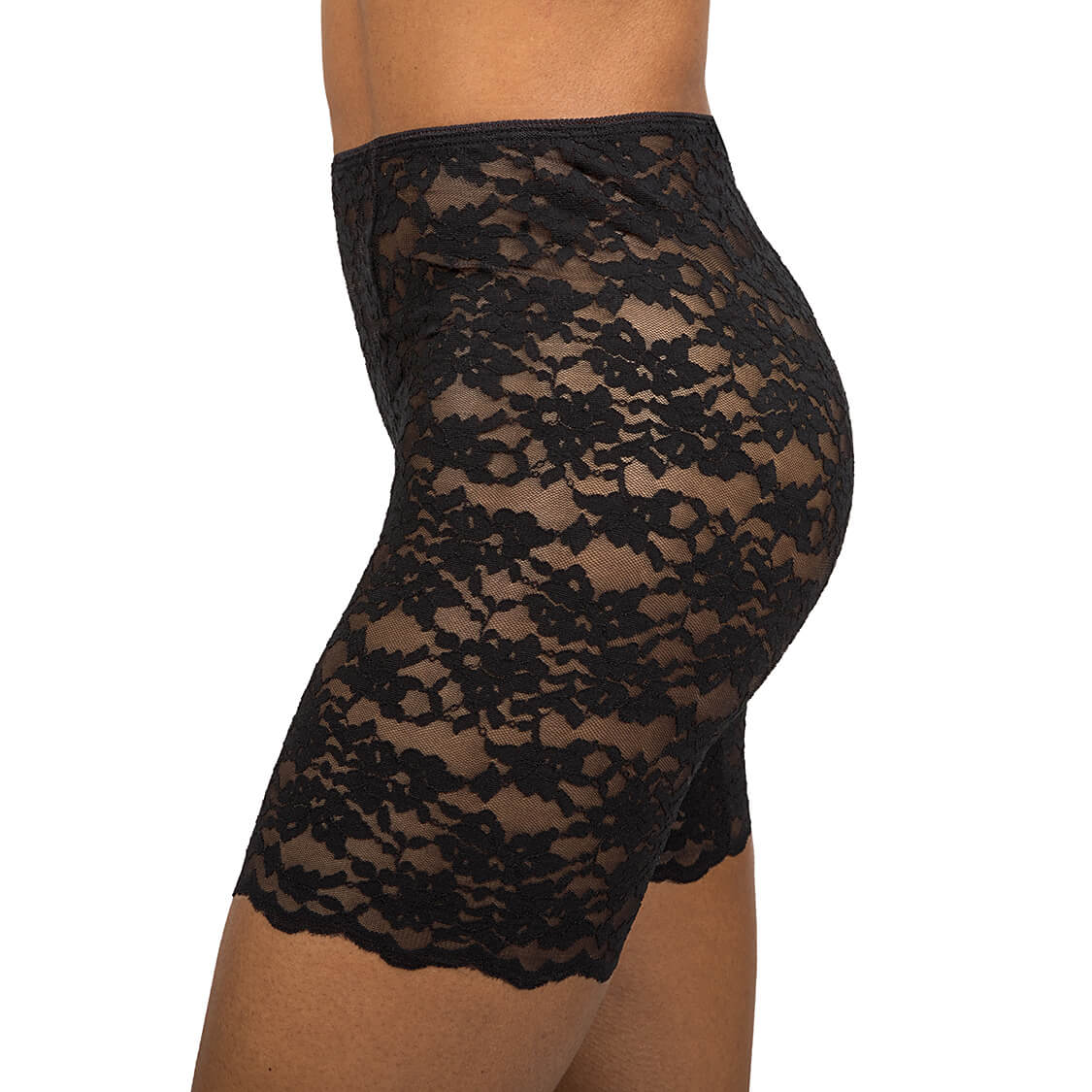 Ladies leakproof underwear in black lace